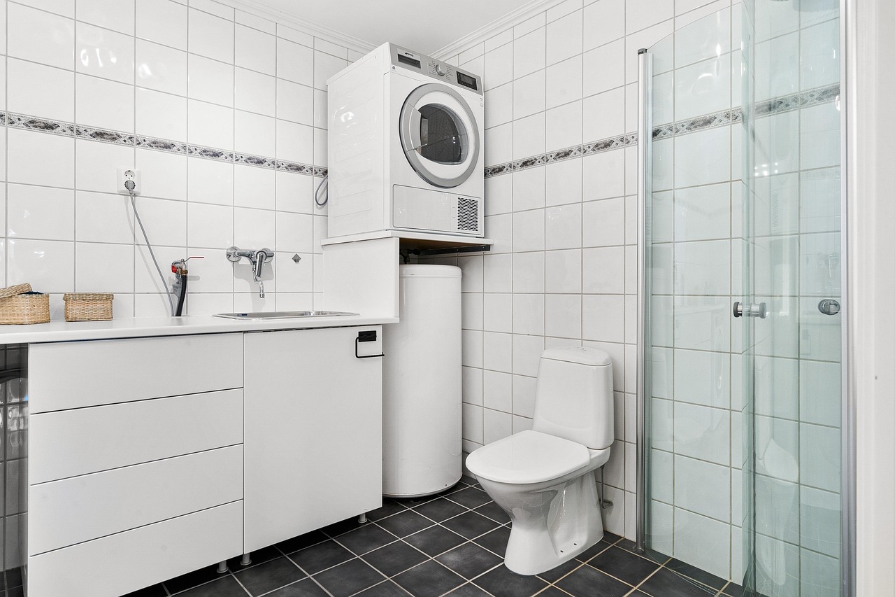 Asciugatrice da appartamento senza scarico, modello compatto e moderno, ideale per spazi ridotti.